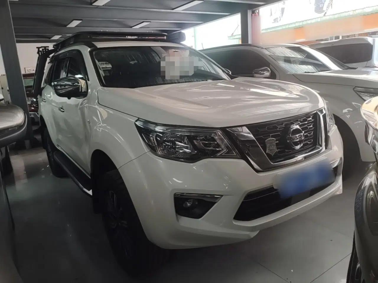 Nissan Terra 2020 2.5L XL Upper 4WD Automatic Four-Wheel Drive Luxury Edition — миниатюра 3