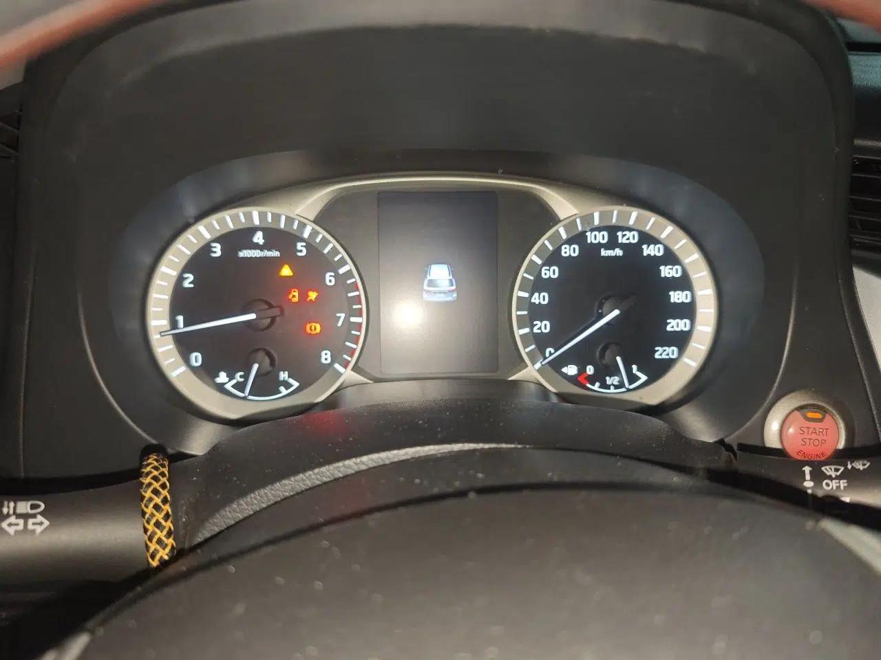 Nissan Terra 2020 2.5L XL Upper Automatic Two-Wheel Drive Luxury Edition — миниатюра 11