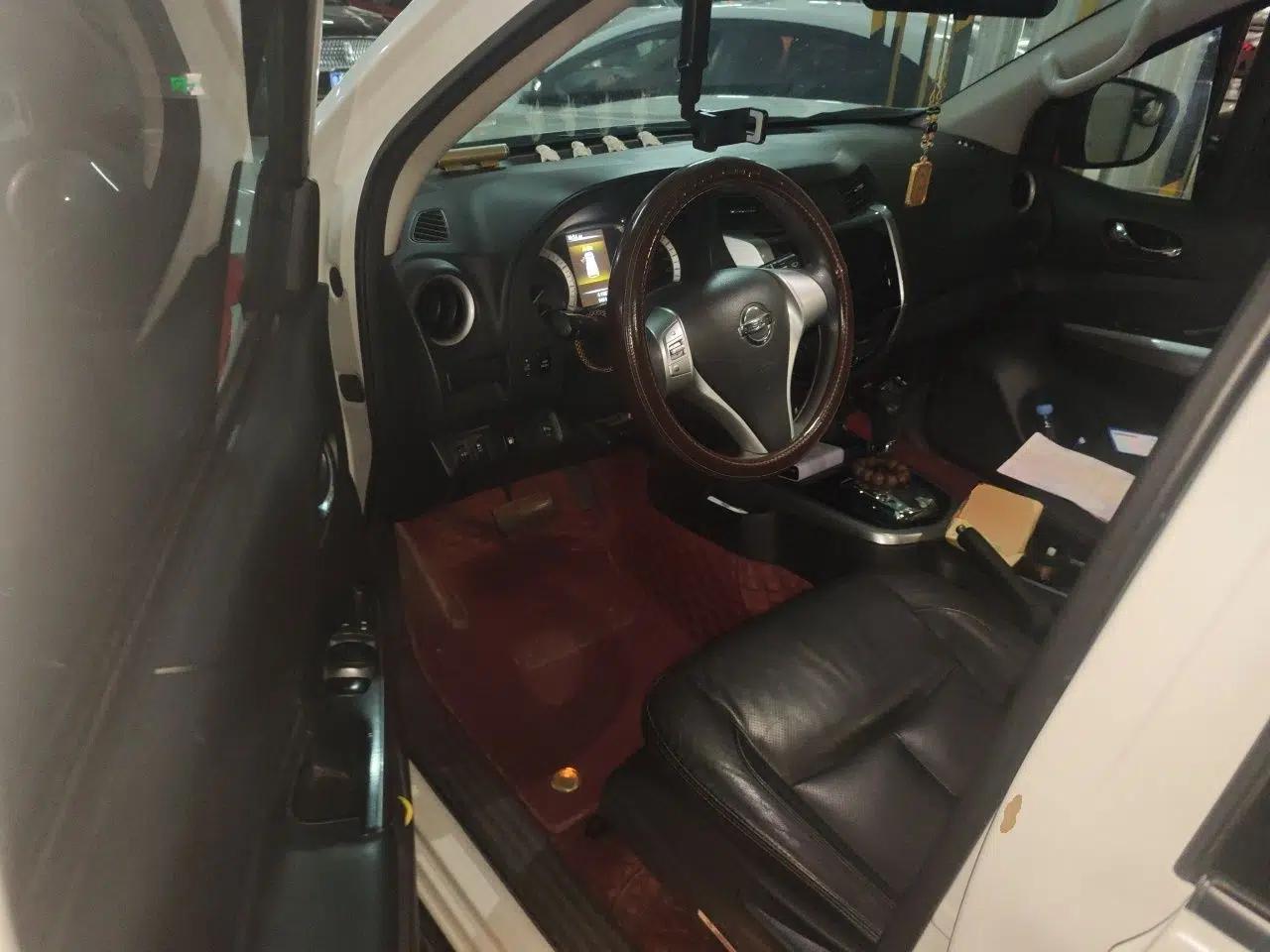 Nissan Terra 2020 2.5L XL Upper Automatic Two-Wheel Drive Luxury Edition — миниатюра 16