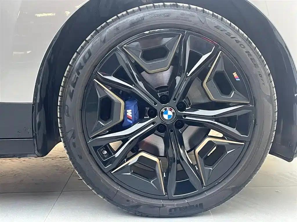 BMW iX M60 2022 M60 — миниатюра 17