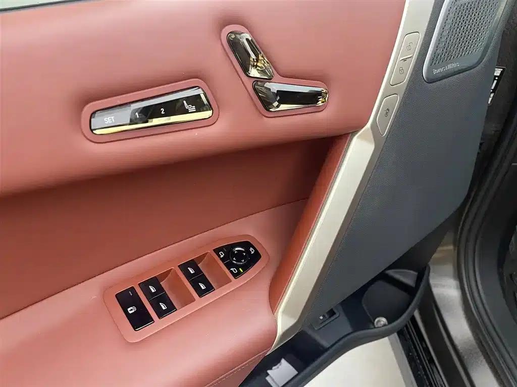 BMW iX M60 2022 M60 — миниатюра 10