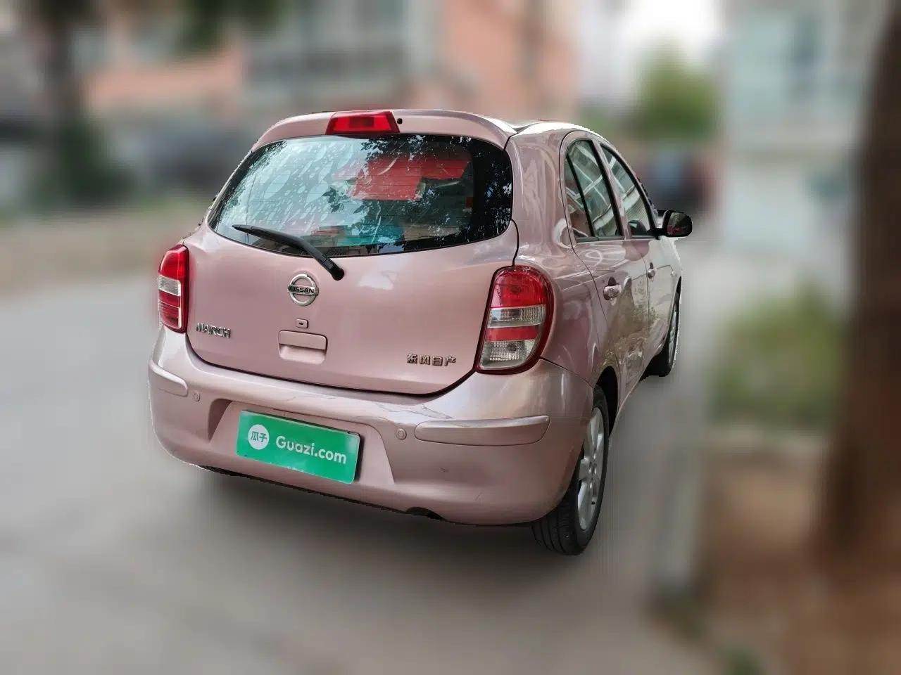 Nissan March 2015 1.5L Automatic Easy-Drive Edition — миниатюра 6