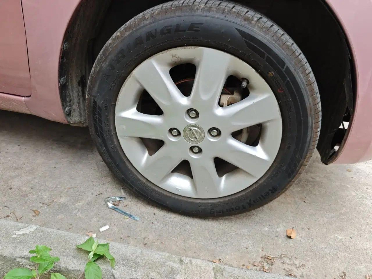 Nissan March 2015 1.5L Automatic Easy-Drive Edition — миниатюра 8