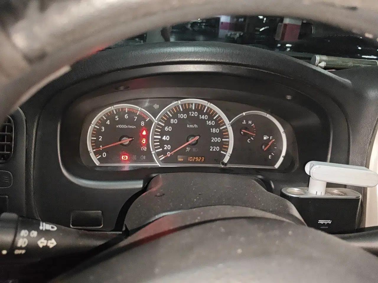 Nissan Paladin 2013 2.4L Two-Wheel Drive Standard Version China V Standard — миниатюра 11