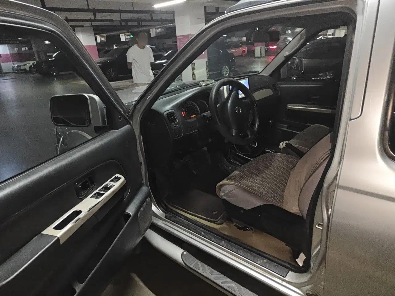 Nissan Paladin 2013 2.4L Two-Wheel Drive Standard Version China V Standard — миниатюра 16