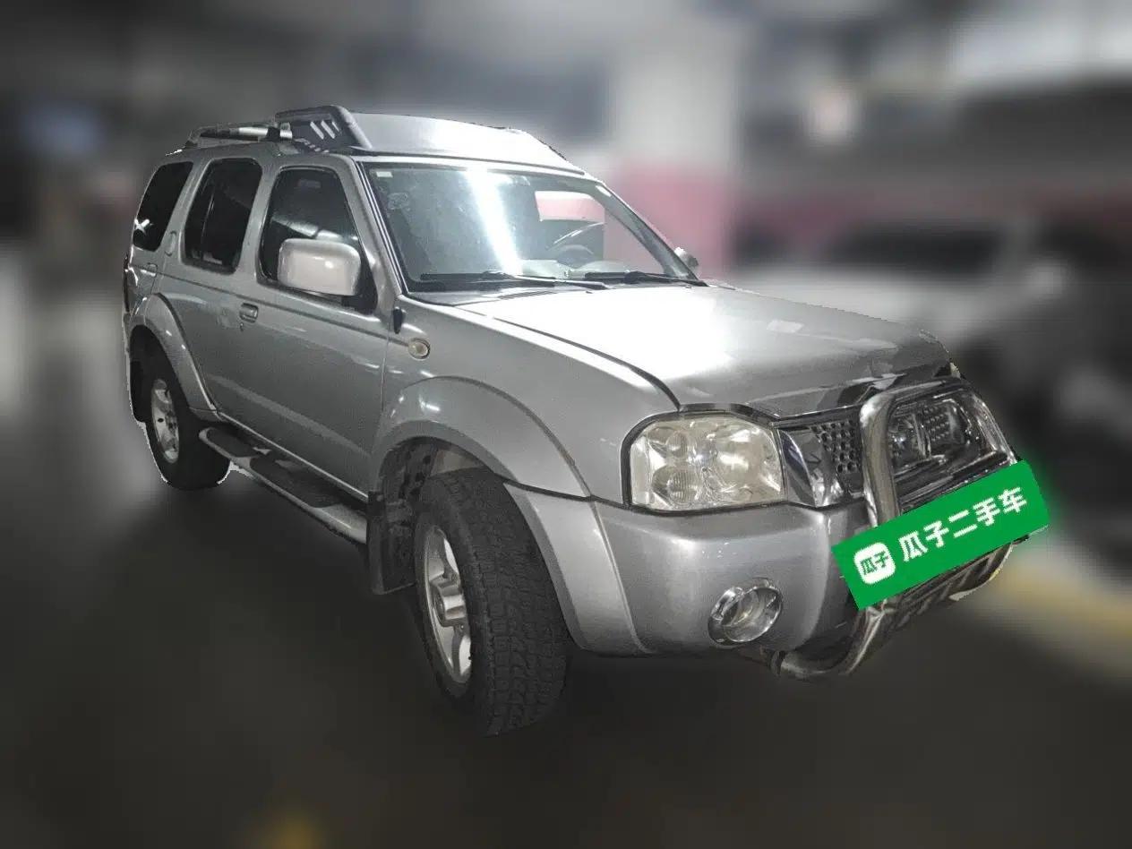 Nissan Paladin 2013 2.4L Two-Wheel Drive Standard Version China V Standard — миниатюра 3