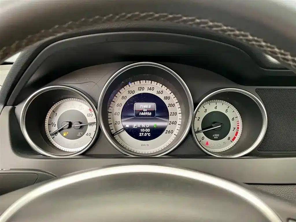 Mercedes-Benz C-Class 2013 C 260 CGI Fashion Model — миниатюра 12