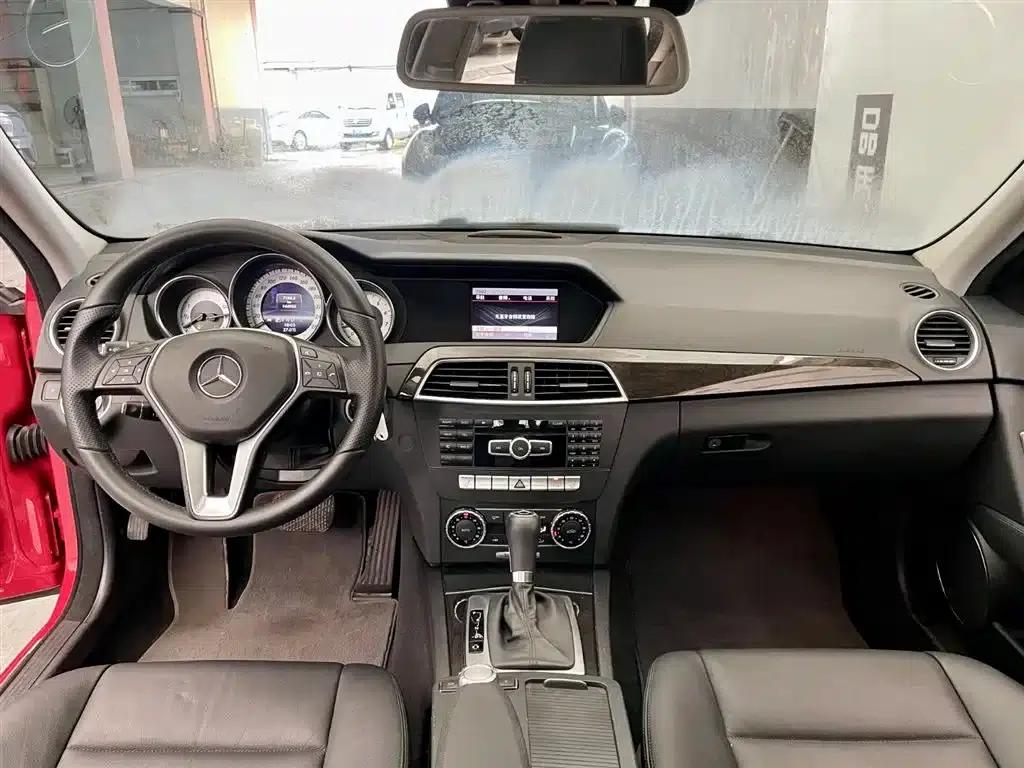 Mercedes-Benz C-Class 2013 C 260 CGI Fashion Model — миниатюра 8