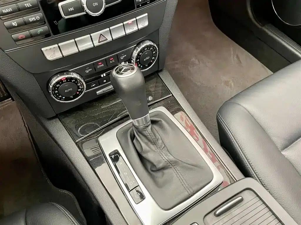 Mercedes-Benz C-Class 2013 C 260 CGI Fashion Model — миниатюра 9