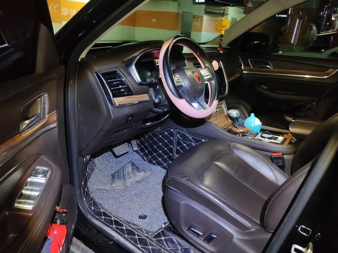 Roewe RX8 2018 30T Smart Connectivity Four-Wheel Drive Flagship Edition — миниатюра 16
