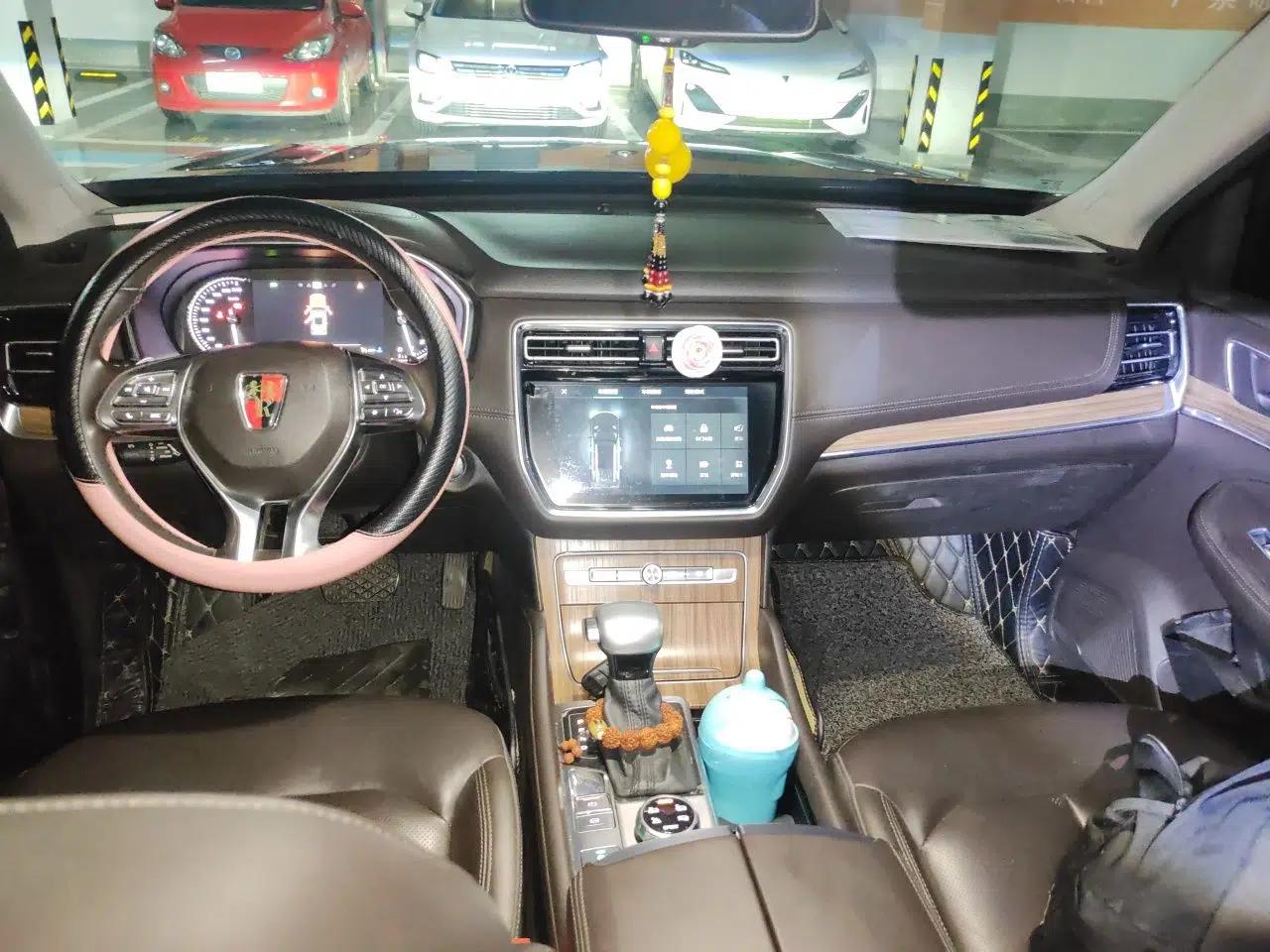 Roewe RX8 2018 30T Smart Connectivity Four-Wheel Drive Flagship Edition — миниатюра 9