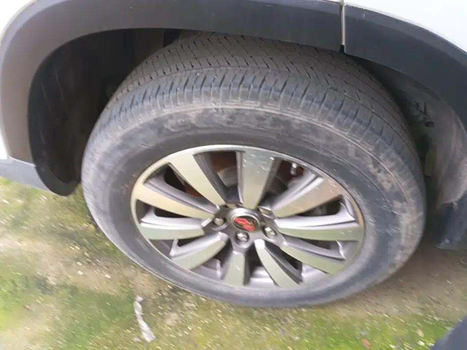 Roewe RX8 2019 30T Two-Wheel Drive Supreme Flagship Edition — миниатюра 11