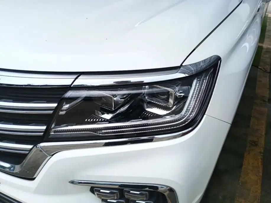 Roewe RX8 2019 30T Two-Wheel Drive Supreme Flagship Edition — миниатюра 8