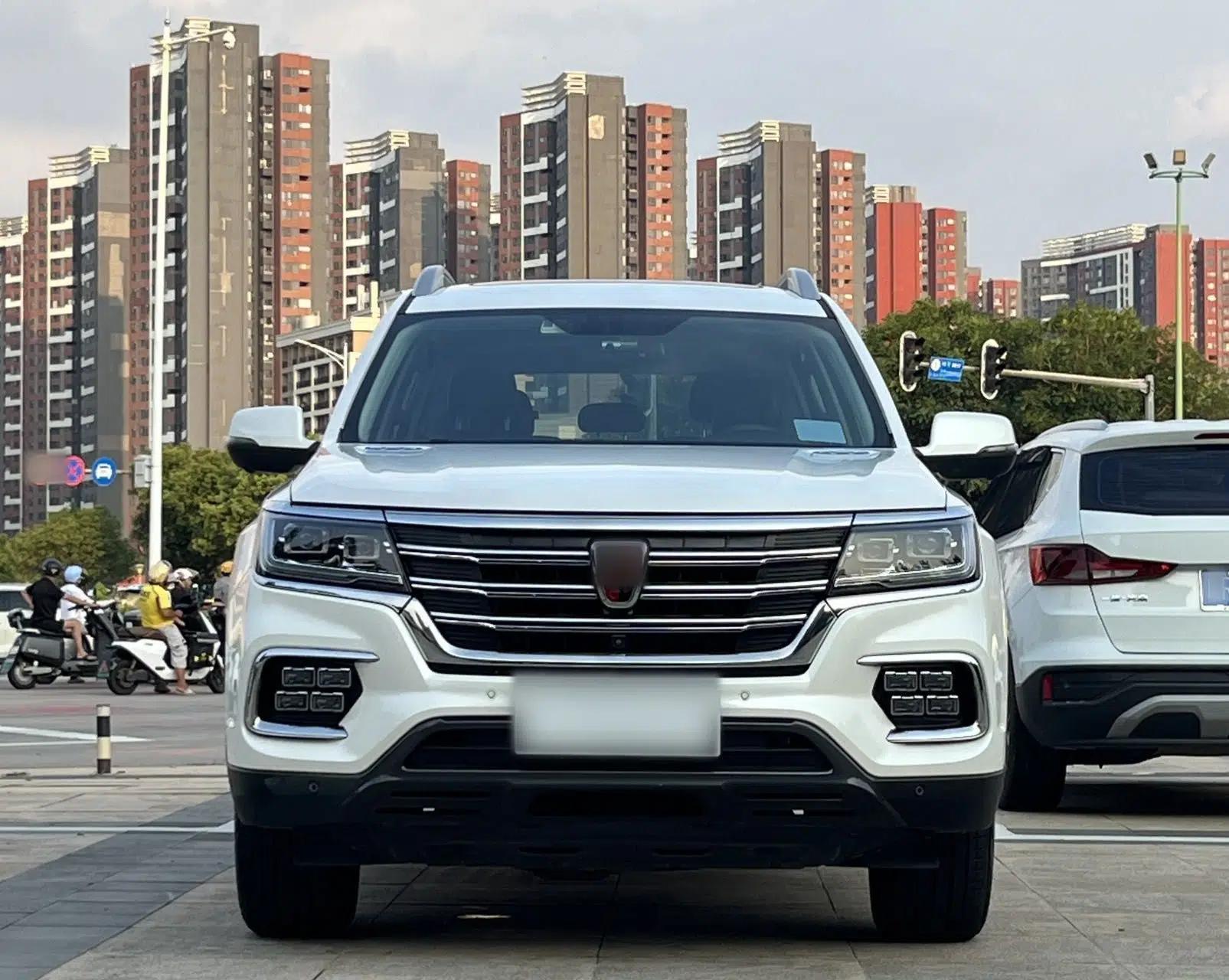 Roewe RX8 2019 30T Smart Connectivity Two-Wheel Drive Supreme Flagship Edition — миниатюра 2