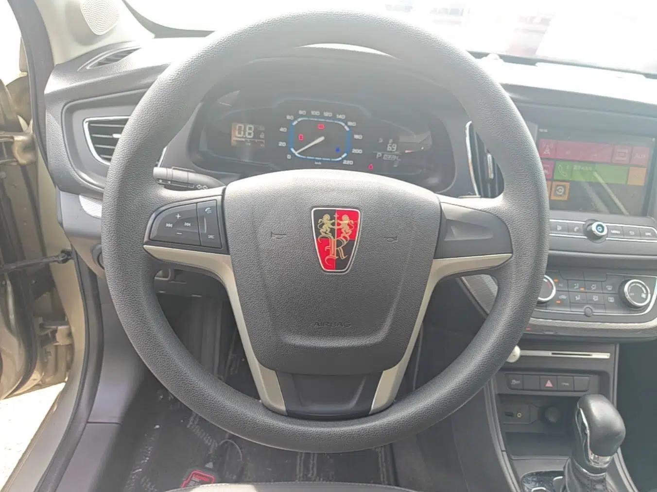 Roewe 360 2017 1.5L Automatic Luxury Edition — миниатюра 18
