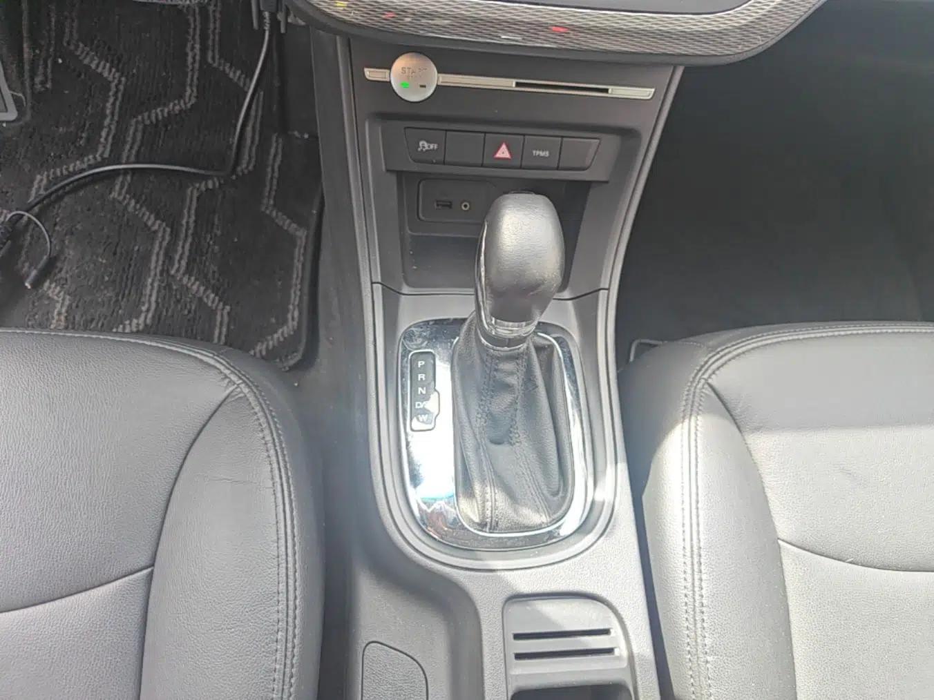 Roewe 360 2017 1.5L Automatic Luxury Edition — миниатюра 21