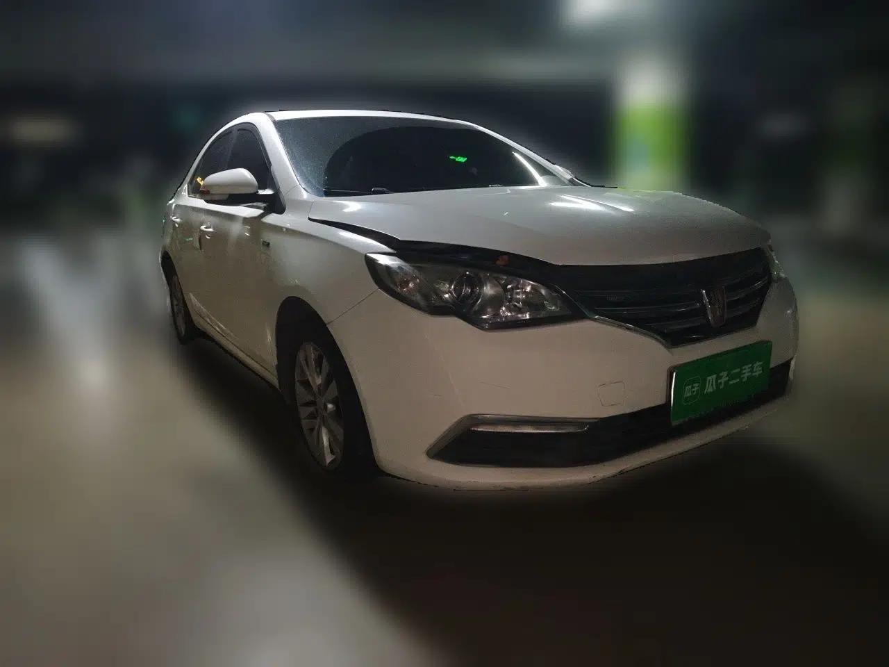 Roewe 360 2016 1.5L Manual Smart Screen Version — миниатюра 3