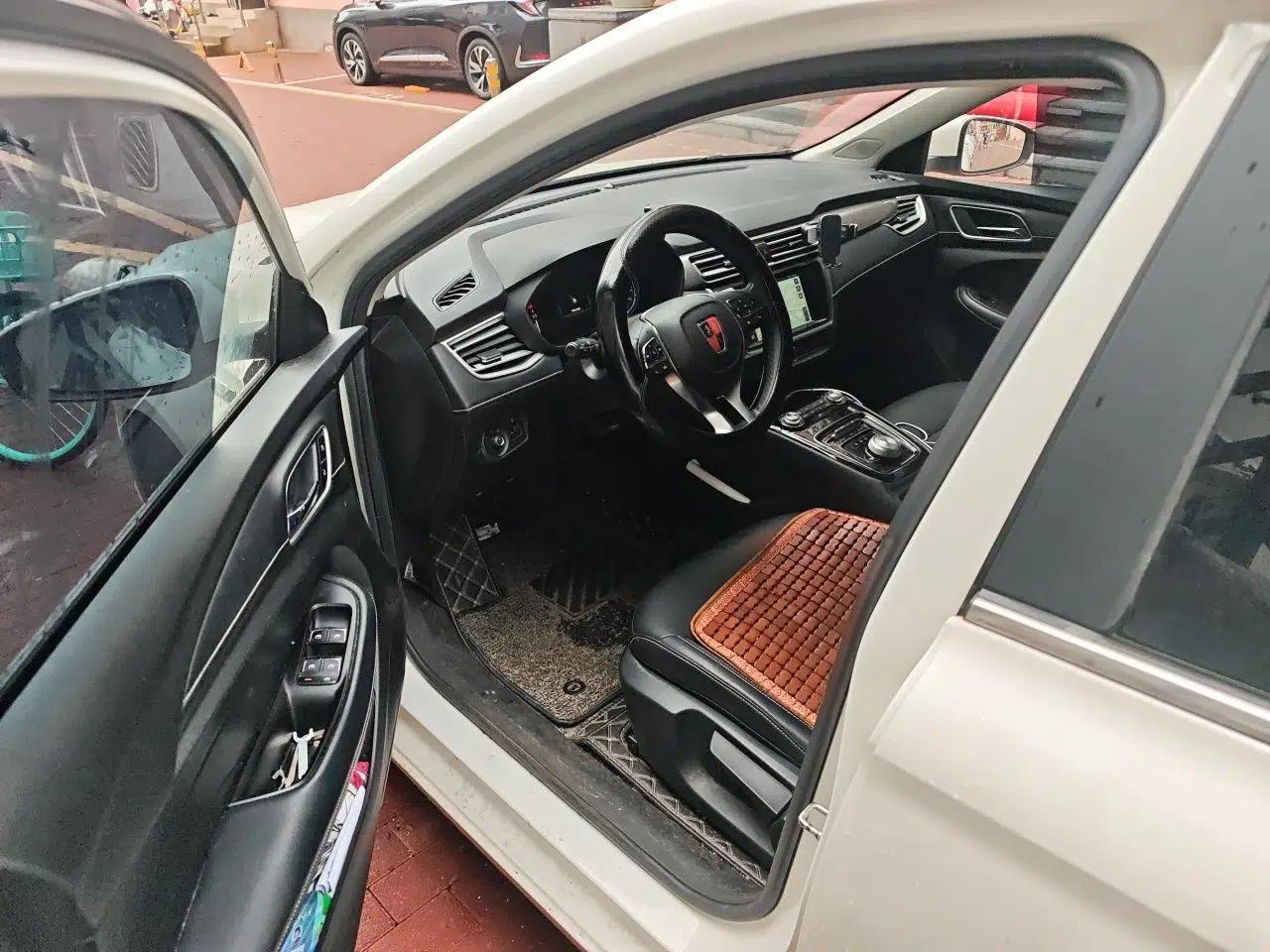 Roewe Ei5 2018 Internet Luxury Edition — миниатюра 16