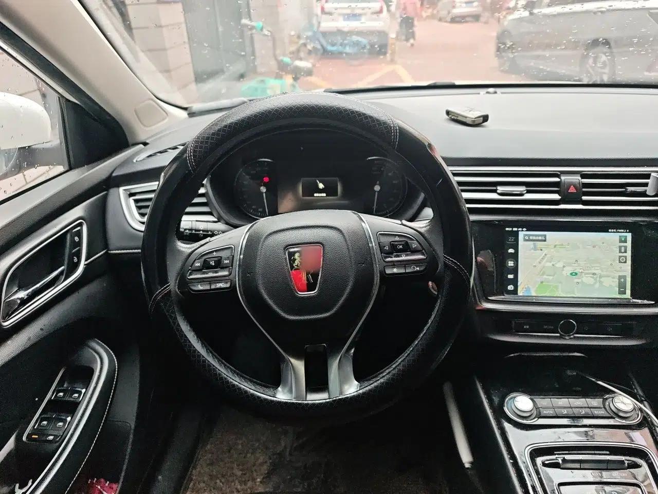 Roewe Ei5 2018 Internet Luxury Edition — миниатюра 10