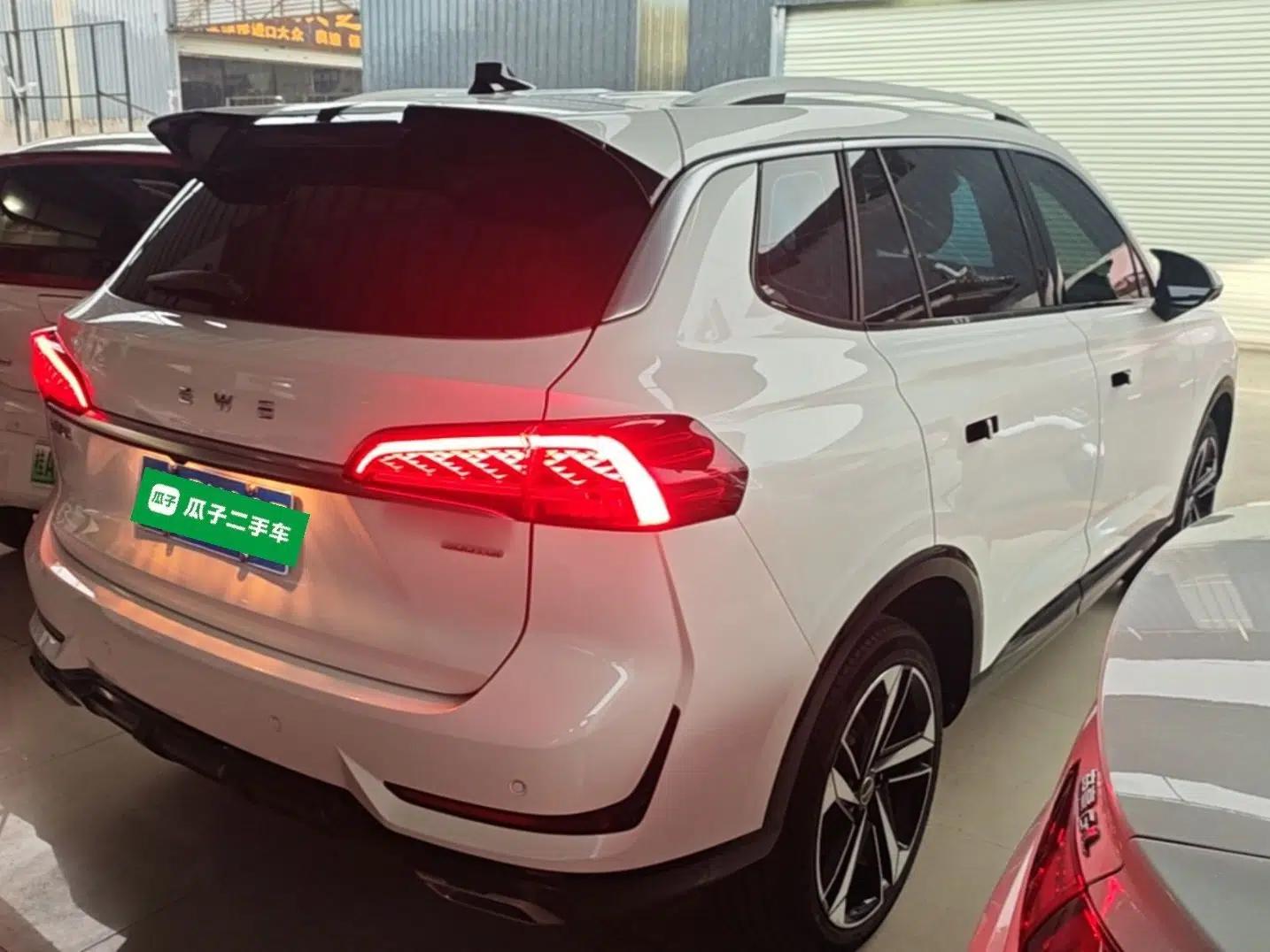 Roewe RX5 MAX 2022 1.5T Automatic Zhiwei Prestige Edition — миниатюра 6