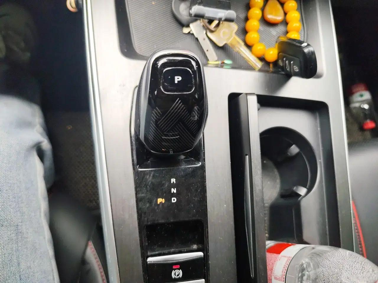 Roewe RX5 MAX 2022 1.5T Automatic Youwei Flagship Edition — миниатюра 14