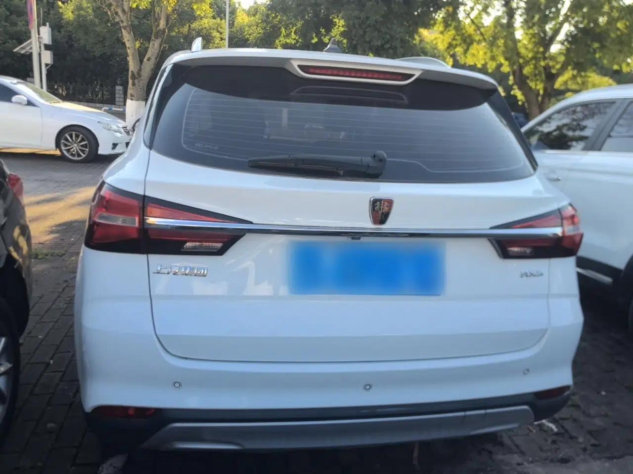 Roewe RX3 2018 1.6L CVT Flagship Edition — миниатюра 5