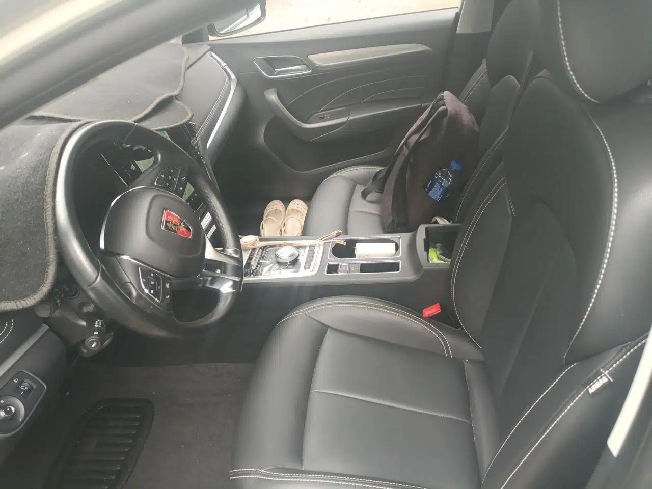 Roewe i6 New Energy 2017 45T Hybrid Connect & Smart Enjoyment Edition — миниатюра 15
