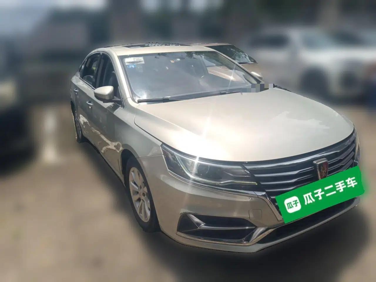 Roewe i6 New Energy 2017 45T Hybrid Connect & Smart Enjoyment Edition — миниатюра 3