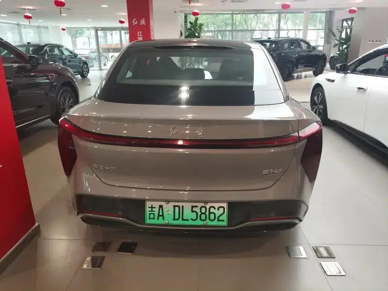 Hongqi EH7 2024 760 Pro+ 4WD Glory Edition — миниатюра 5