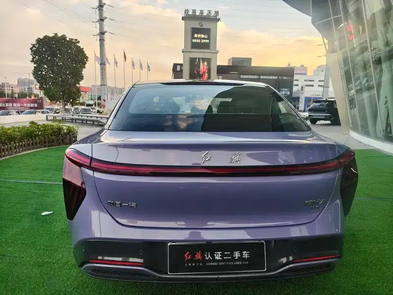 Hongqi EH7 2024 760 Pro+ AWD Edition — миниатюра 6