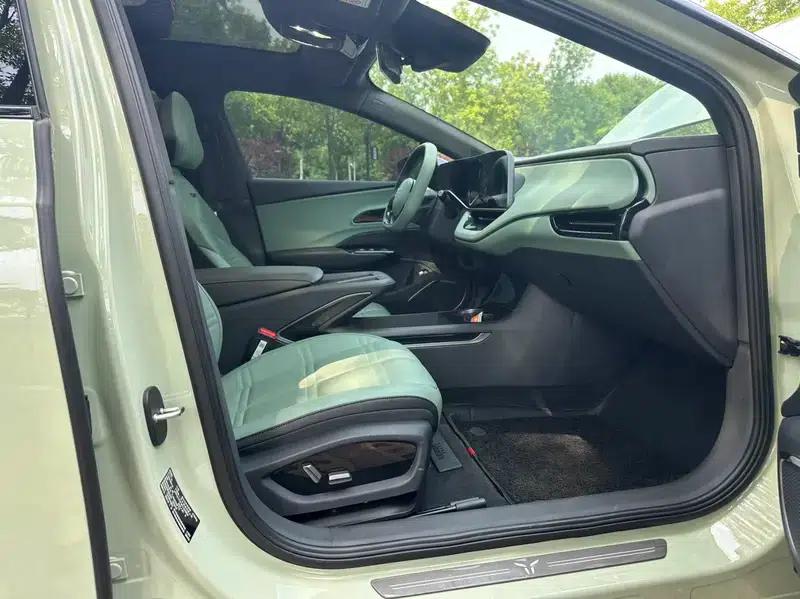 Hongqi EH7 2024 820 Pro — миниатюра 13