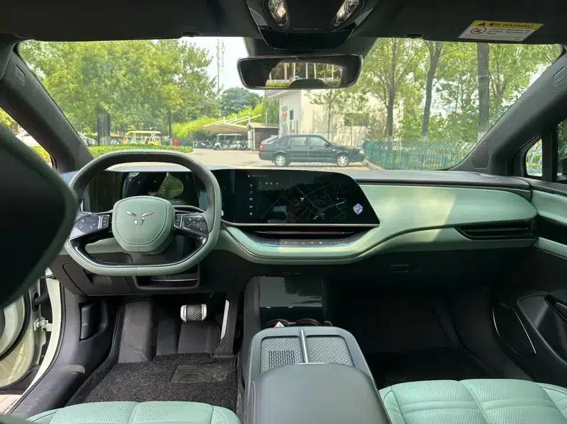 Hongqi EH7 2024 820 Pro — миниатюра 10