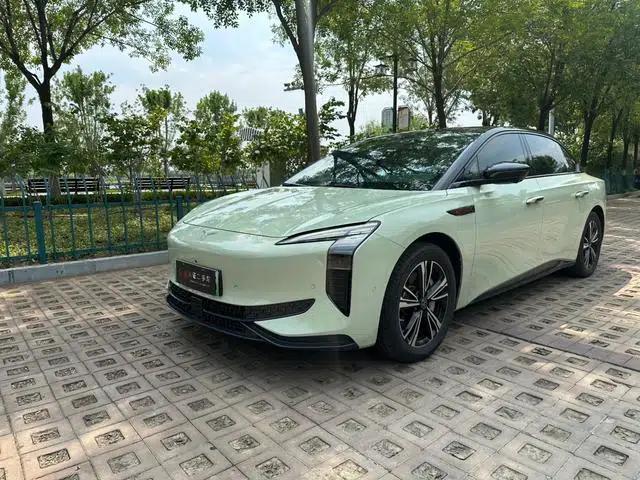 Hongqi EH7 2024 820 Pro