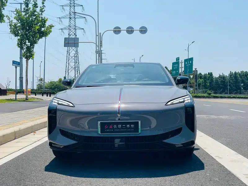 Hongqi EH7 2025 640 AWD Smart Selection Edition — миниатюра 2