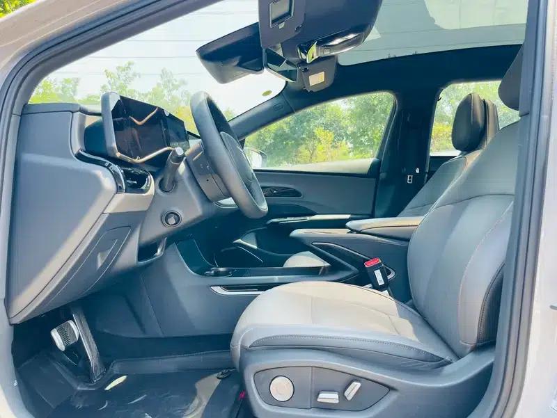 Hongqi EH7 2025 640 AWD Smart Selection Edition — миниатюра 30
