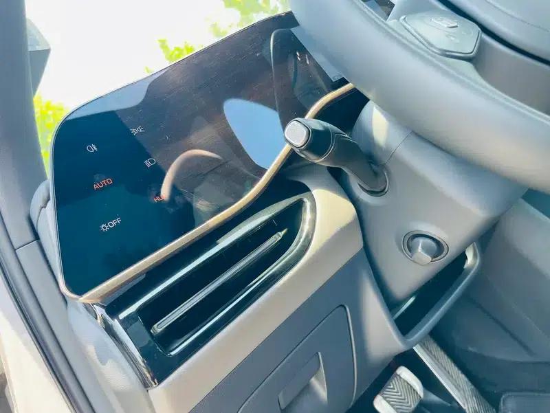 Hongqi EH7 2025 640 AWD Smart Selection Edition — миниатюра 10
