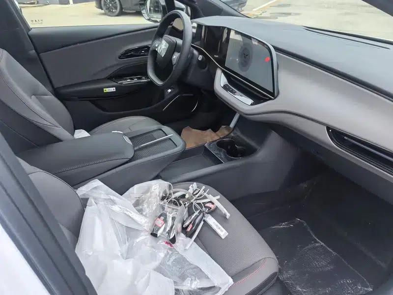 Hongqi EH7 2025 600 Smart Selection Edition — миниатюра 10