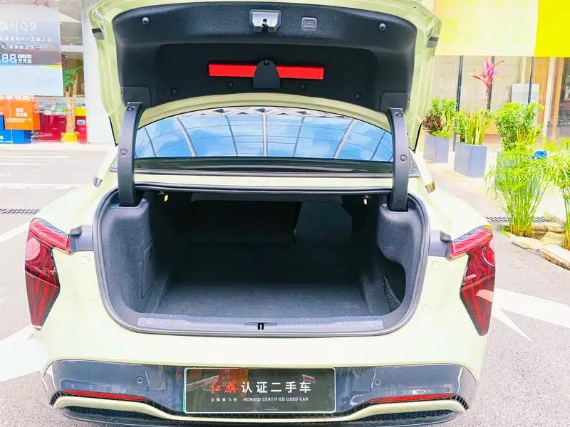 Hongqi EH7 2024 760 Pro+ AWD Edition — миниатюра 13