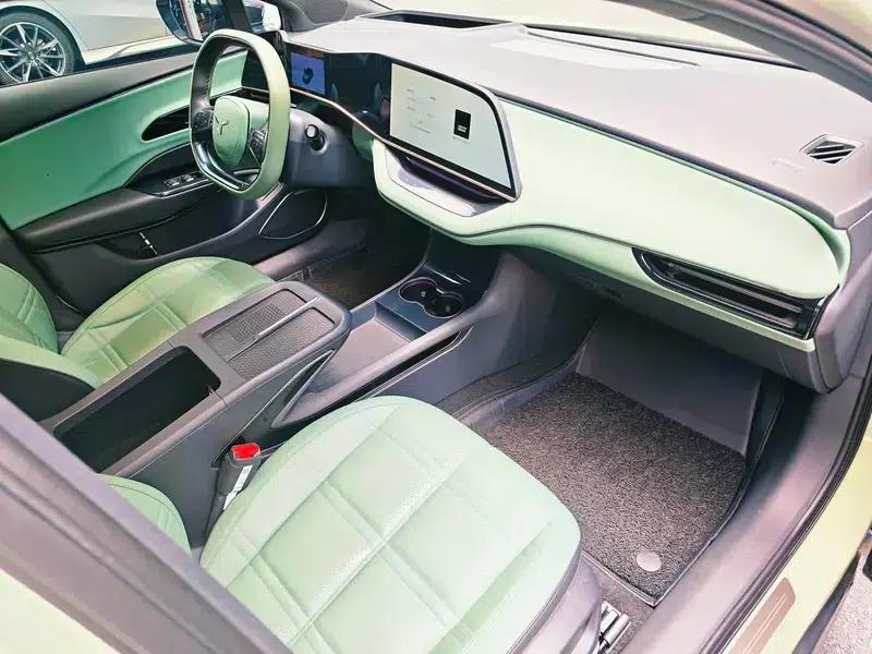 Hongqi EH7 2024 760 Pro+ AWD Edition — миниатюра 7