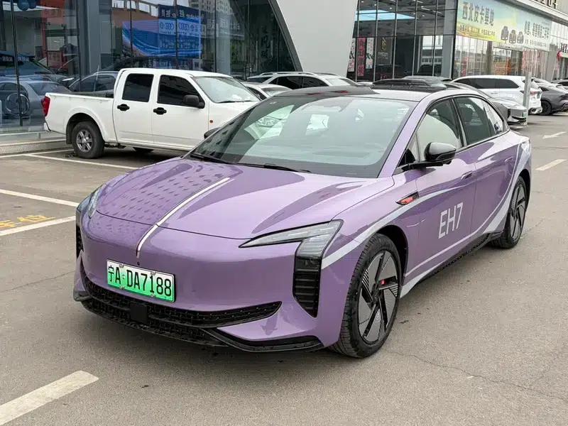 Hongqi EH7 2025 640 AWD Smart Selection Edition — миниатюра 13