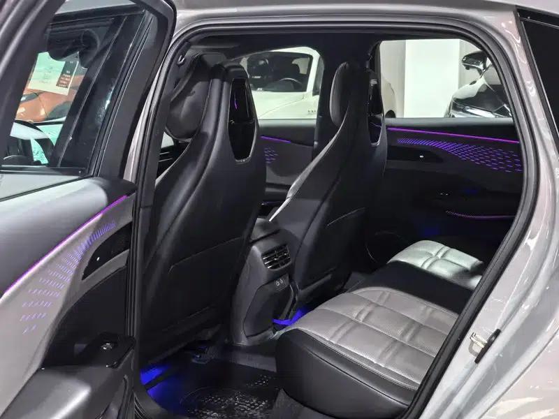 Hongqi EH7 2024 760 Pro+ AWD Edition — миниатюра 12