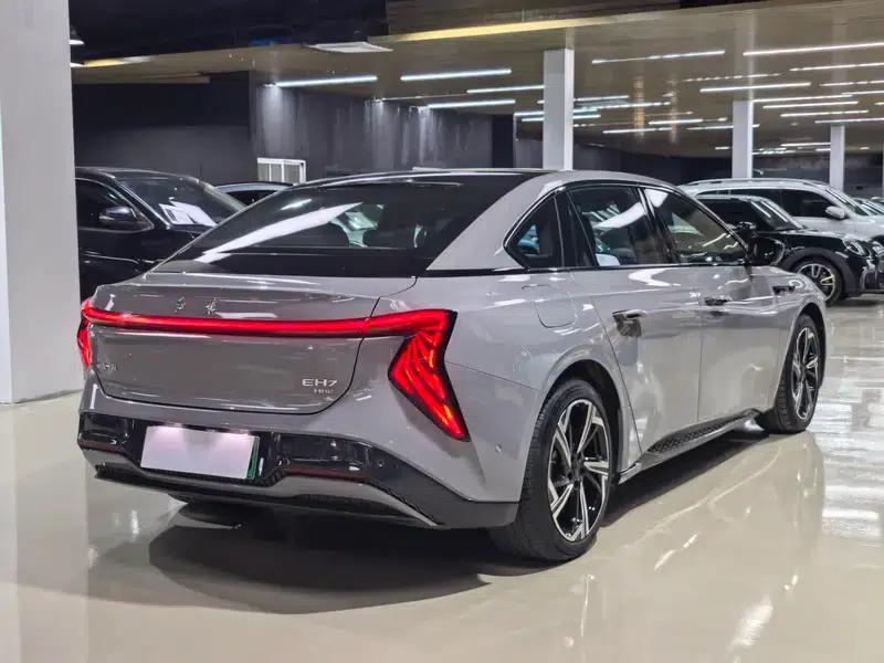 Hongqi EH7 2024 760 Pro+ AWD Edition — миниатюра 6