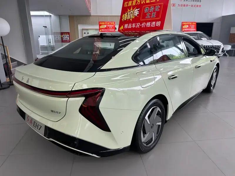 Hongqi EH7 2025 Model 690 Smart Selection Edition — миниатюра 7