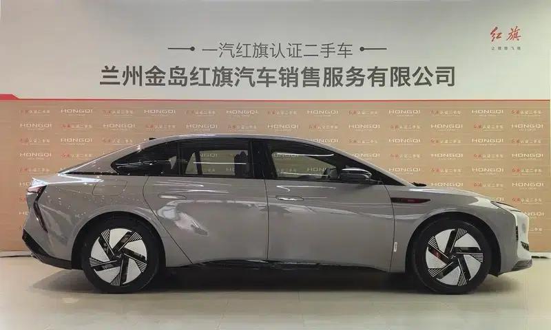 Hongqi EH7 2025 640 AWD Smart Selection Edition — миниатюра 5