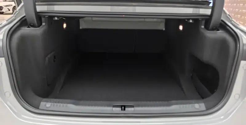 Hongqi EH7 2025 640 AWD Smart Selection Edition — миниатюра 9