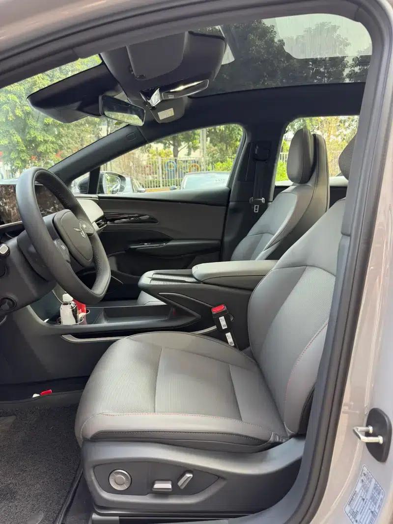 Hongqi EH7 2025 640 AWD Smart Selection Edition — миниатюра 13