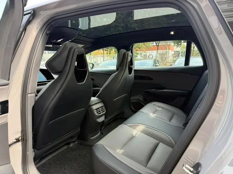 Hongqi EH7 2025 640 AWD Smart Selection Edition — миниатюра 14