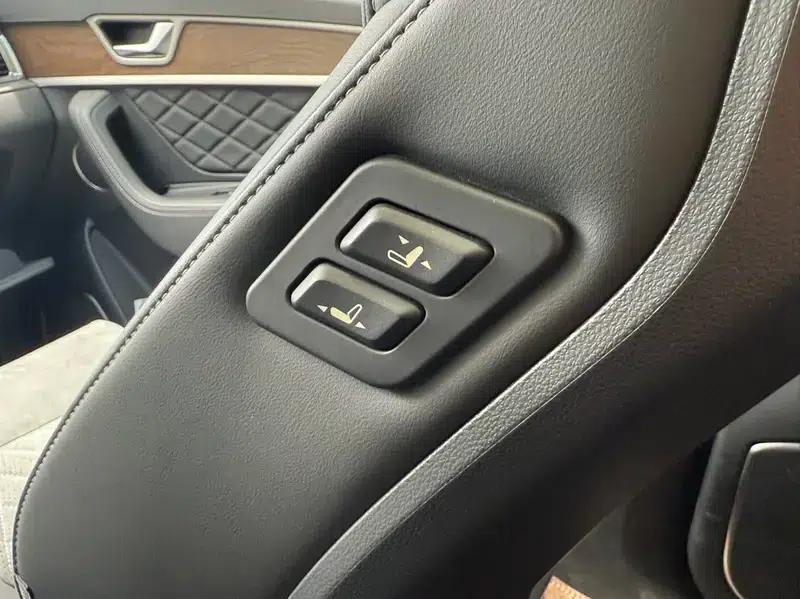Hongqi HS7 2022 3.0T Automatic 4WD Intelligent Flagship Edition — миниатюра 9