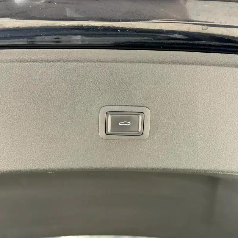 Hongqi H6 2024 2.0T Premium Edition — миниатюра 10