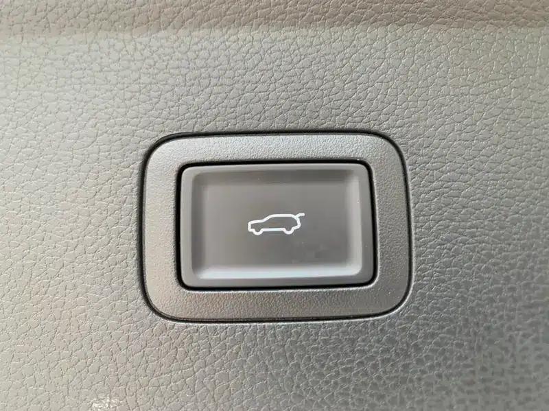 Hongqi HS7 PHEV 2024 2.0T AWD Flagship Edition 6-seater — миниатюра 7